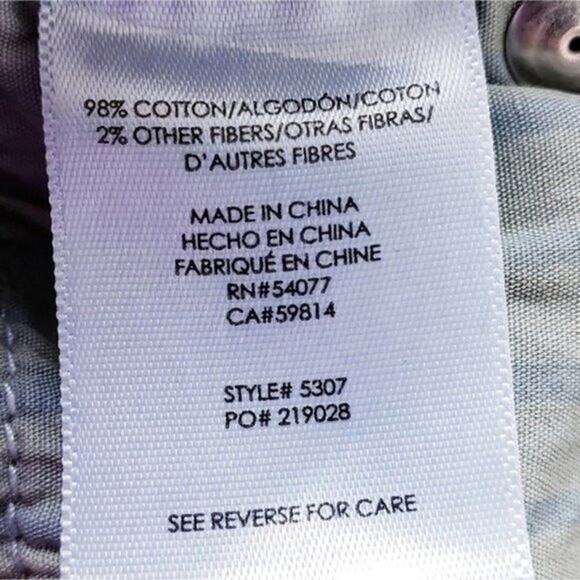 CAbi Madrid Wash Kick It Crop Jeans - Picture 7 of 7